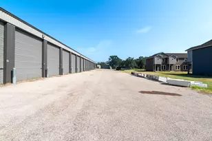 1735 State Hwy 75 N, Huntsville, TX 77320 - Photo 31
