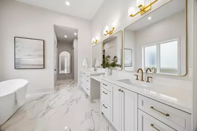 5314 Evergreen Street, Bellaire, TX 77401 - Photo 5