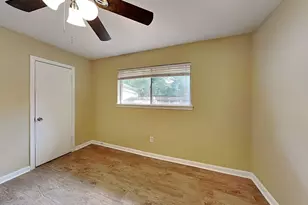 1506 Seagate Ln, Houston, TX 77062 - Photo 17