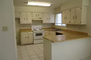 7515 Muirwood Ln, Houston, TX 77041 - Photo 3