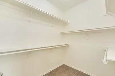 101 Long Meadow Ct, Clute, TX 77531 - Photo 25