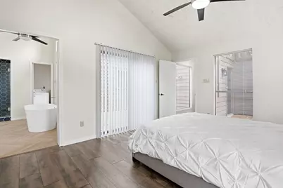 1903 Barons Glen, Sugar Land, TX 77478 - Photo 19