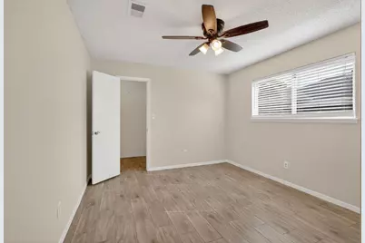 11842 S Fairhollow Lane, Houston, TX 77043 - Photo 15