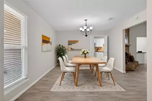 11842 S Fairhollow Ln, Houston, TX 77043 - Photo 3