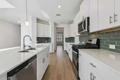 2810 Dark Lantern, Rosenberg, TX 77471 - Photo 3