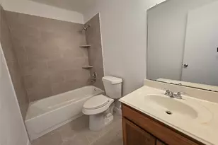 427 Remington Heights Dr, Houston, TX 77073 - Photo 5