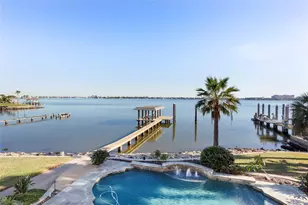 7123 Broadway St, Galveston, TX 77554 - Photo 19