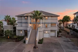 7123 Broadway St, Galveston, TX 77554 - Photo 1