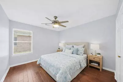 5811 Vineyard Hill Drive, Pearland, TX 77581 - Photo 7