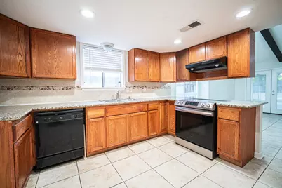 7015 San Pablo Drive, Houston, TX 77083 - Photo 13