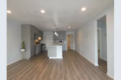 8215 Canyon Street, Houston, TX 77051 - Photo 3