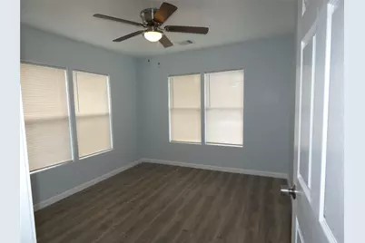 8215 Canyon Street, Houston, TX 77051 - Photo 7