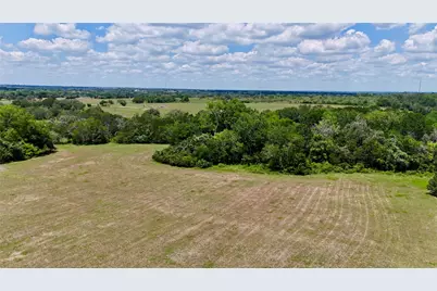 1049 Muehr Road, Weimar, TX 78962 - Photo 21