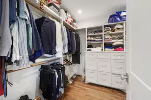 2240 Wroxton Rd, Houston, TX 77005 - Photo 9