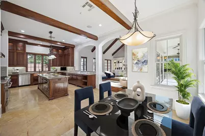 210 Glenwood Drive, Houston, TX 77007 - Photo 11