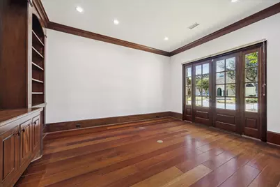 210 Glenwood Drive, Houston, TX 77007 - Photo 7