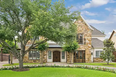 210 Glenwood Drive, Houston, TX 77007 - Photo 1