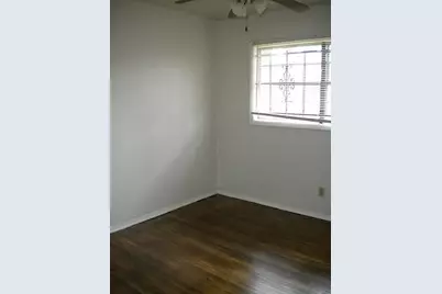 4423 Knotty Oaks Trail, Houston, TX 77045 - Photo 11