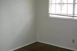 4423 Knotty Oaks Trail, Houston, TX 77045 - Photo 11