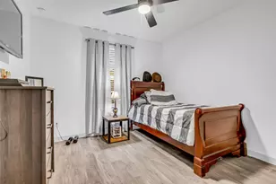 9802 Palm Royal Dr, Baytown, TX 77521 - Photo 21