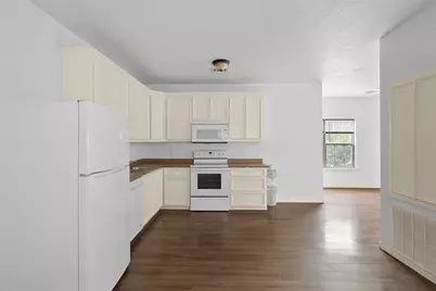 409 Beto St #7, Huntsville, TX 77340 - Photo 7