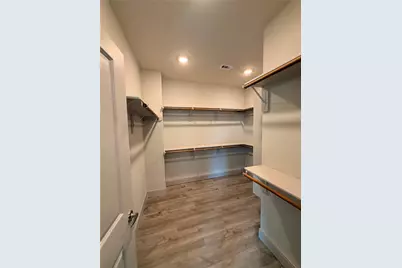 130 Flamingo Bight S, Baytown, TX 77523 - Photo 11