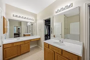 11404 Summit Bay Dr, Pearland, TX 77584 - Photo 19