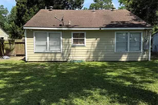 8108 Wier Dr, Houston, TX 77017 - Photo 17