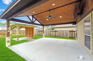 2214 Shady Pine Dr, Conroe, TX 77301 - Photo 25