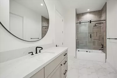 267 Maple Valley Road, Houston, TX 77056 - Photo 41