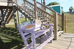 1481 County Rd 201, Sargent, TX 77414 - Photo 3