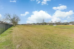 153 Greenridge Cir, League City, TX 77573 - Photo 35