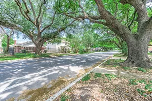 4334 Polk St, Houston, TX 77023 - Photo 47