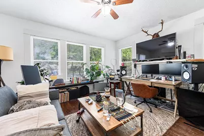 4334 Polk Street, Houston, TX 77023 - Photo 11