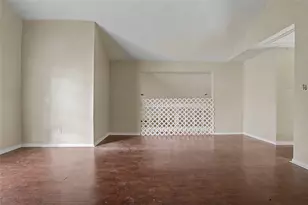 13119 Hollowcreek Park Dr, Houston, TX 77082 - Photo 17