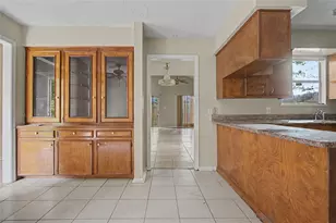 13119 Hollowcreek Park Dr, Houston, TX 77082 - Photo 9