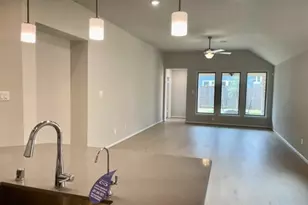 4030 KINSEY ST, Iowa Colony, TX 77583 - Photo 9