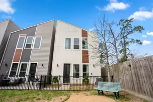 594 Janisch Rd, Houston, TX 77018 - Photo 1