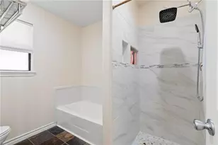 3006 Quebec Dr, Corpus Christi, TX 78414 - Photo 13