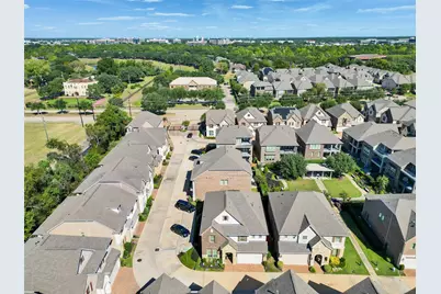 18324 Parkview Point Drive, Houston, TX 77094 - Photo 33