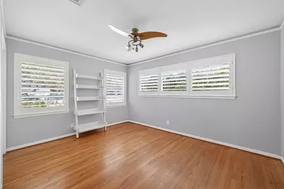 4746 Kinglet Street, Houston, TX 77035 - Photo 25