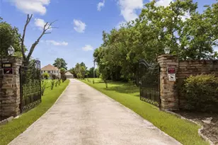 21119 Rhodes Rd, Spring, TX 77388 - Photo 5