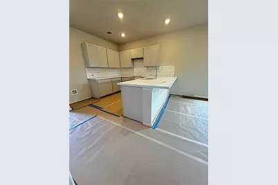 4818 Crater Run Drive, Texas City, TX 77591 - Photo 3