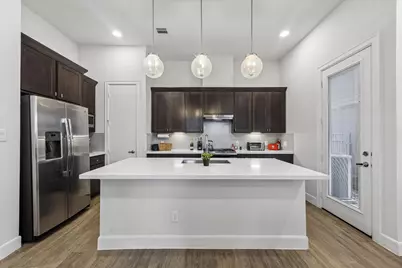 508 W Donovan Street #A, Houston, TX 77091 - Photo 5