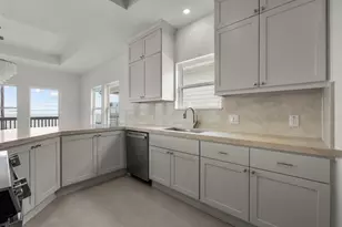 510 2nd St, San Leon, TX 77539 - Photo 13