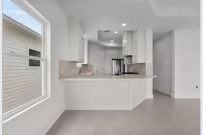 510 2nd Street, San Leon, TX 77539 - Photo 9