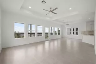 510 2nd St, San Leon, TX 77539 - Photo 5
