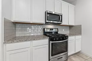 17515 Harbourfront Rd, Humble, TX 77346 - Photo 13