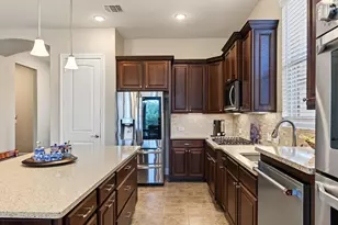 156 Wild Wick Wy, The Woodlands, TX 77382 - Photo 11