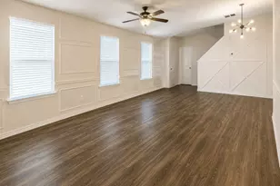 9735 Raisbeck, Houston, TX 77044 - Photo 5